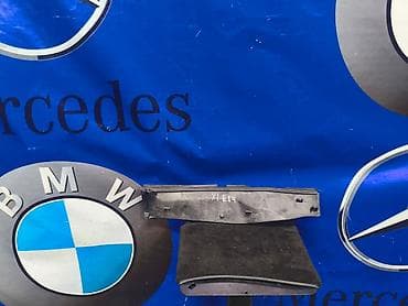 Подкапотный пластик на BMW X1 (E84). - Деталь кузова, поперечный