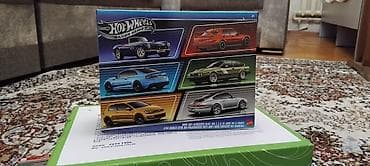 Модели автомобилей: Коллекция игрушечных машинок и набор Hot Wheels. Состав: - — 4