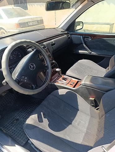 2002 год: Mercedes-Benz E-Class: 2002 г., 2.7 л, Дизель, Седан — 7