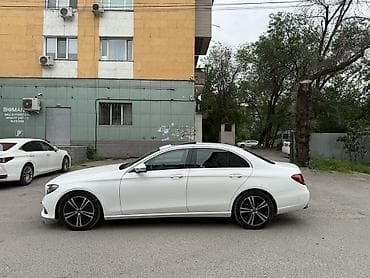 Продажа авто: Mercedes-Benz E-Class: 2020 г., 2 л, Автомат, Бензин, Седан — 4