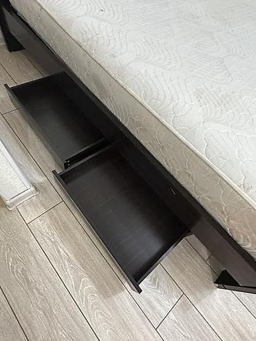 sofa bed: Двуспальная кровать, Б/у, С матрасом, длина - 200 см — 2