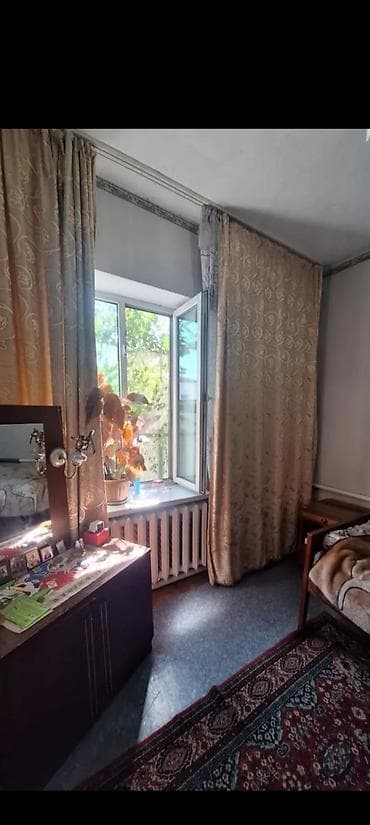 сдается квартира кызыл кыя: 60 м², 3 комнаты, Парковка, Забор, огорожен — 3