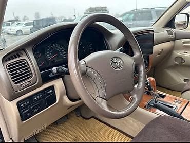 беларус 82 3: Toyota Land Cruiser: 1999 г., 4.7 л, Автомат, Газ, Внедорожник — 5