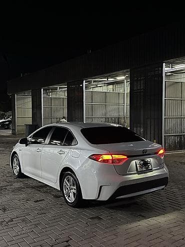 avto: Toyota Levin: 2020 г., 1.8 л, Вариатор, Гибрид, Седан — 3