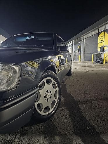 динамики w220: Mercedes-Benz W124: 1995 г., 3.2 л, Автомат, Седан — 5