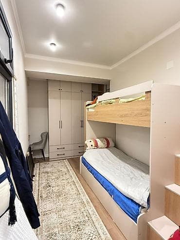 3кв сдаю: 3 комнаты, 60 м² — 2
