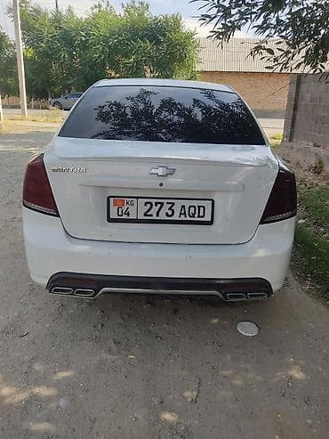Транспорт: Chevrolet : 2015 г., 1.5 л, Механика, Бензин, Седан — 2