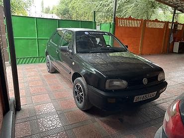 степ эреф 1: Volkswagen Golf: 1992 г., Кол менен иштөөчү, Бензин — 4