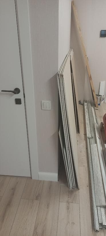Остатки от ремонта: 1) 3 обычных гипсокартона 2) 1 водостойкий at lalafo.kg Остатки от ремонта: 1) 3 обычных гипсокартона 2) 1 водостойкий