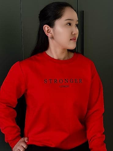 женские батники: Свитшот, С надписью, 2XL — 8