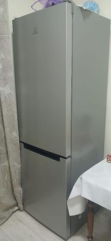 superlight 2: Холодильник Indesit, двухкамерный, цвет серебристый (inox). Ниженяя — 3