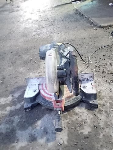 Канцтовары: Торцовочная пила по дереву (электрическая, сетевой провод) - — 2