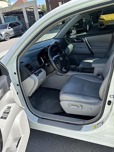 2011: Toyota Highlander: 2011 г., 3.5 л, Автомат, Бензин, Кроссовер — 9
