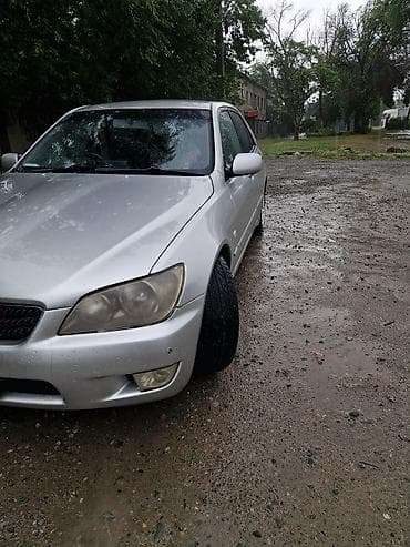 авто лейлек: Toyota Altezza: 2003 г., 2 л, Автомат, Газ, Седан — 3