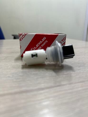 где купить акулу из икеи: Toyota 2018 г., Новый, Оригинал, США — 3