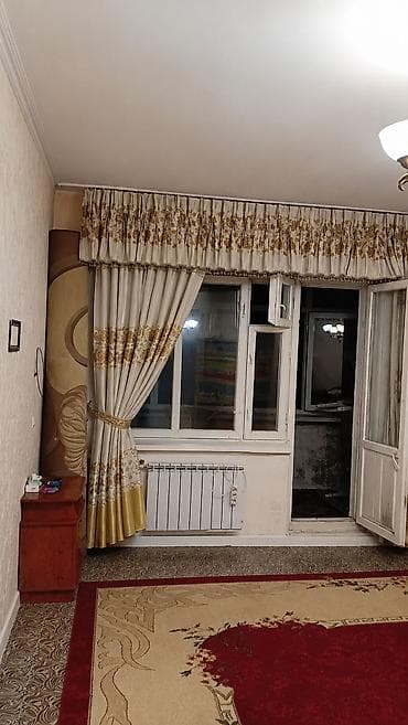 Батирлерди ижарага берүү: 1 бөлмө, Кулатов мкр., Менчик ээси, Үй-бүлөлүүлөргө, 6 айдан баштап, Жарым -жартылай эмереги бар — 1