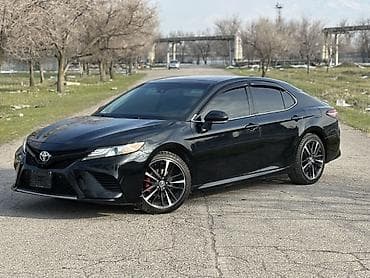 crv 2001: Toyota Camry: 2018 г., 2.5 л, Автомат, Бензин, Седан — 2