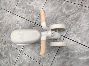 балансир детский: Детский велосипед, Беговел, 1 - 3 года, Б/у — 2