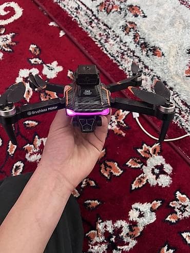 авто монитор: Квадрокоптер Hoco D185 — дрон для аэрофотосъёмки с передачей — 3