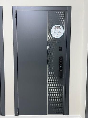 сейф двери: Входная дверь Torex Cyber Pro серого цвета с цифровым замком. Дверь — 1