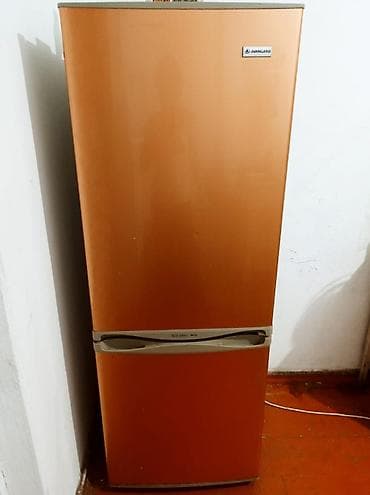 Продается холодильник (Avangard) Работает идеально. Находиться в