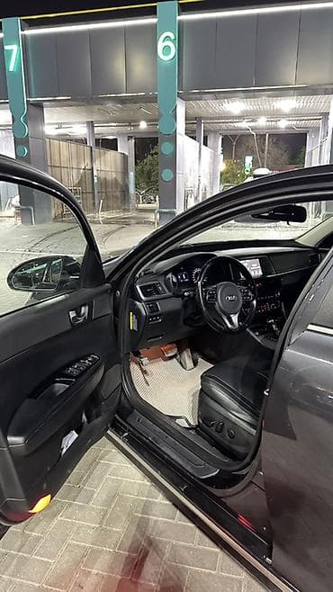 2017: Kia K5: 2017 г., 2 л, Гибрид, Седан — 5