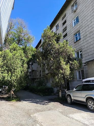 цена ниже рынка: 2 комнаты, 44 м², Индивидуалка, 3 этаж, Старый ремонт — 7