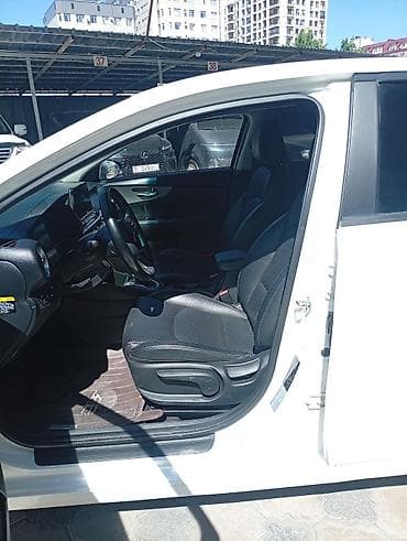 жеңил машина: Kia K3: 2020 г., 1.6 л, Автомат, Бензин, Седан — 9