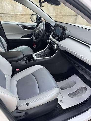 lx 5 7: Toyota RAV4: 2020 г., 2.5 л, Вариатор, Гибрид, Кроссовер — 6