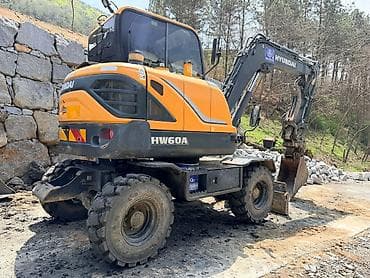 hyndai solyaris: Экскаватор, Hyundai, Колесный — 3