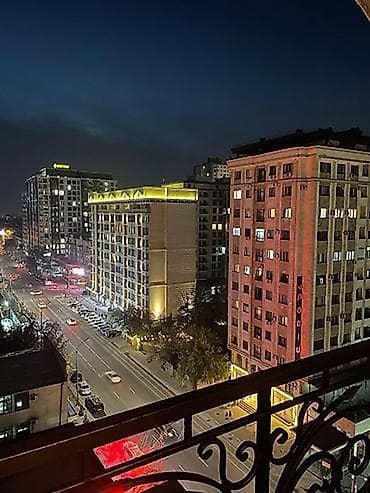 pro group: Сдается 3х комнатная студийная квартира в центре города, со всеми — 8
