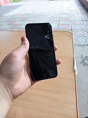 14 про 512: IPhone 7, Б/у, Черный, Чехол — 2