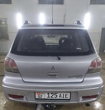 range rower: Mitsubishi Outlander: 2004 г., 2 л, Механика, Бензин, Кроссовер — 6