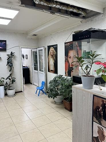 Косметологическая студия 85 м², 4 комнаты, С ремонтом, С оборудованием, Многоэтажное жилое здание, Отдельный вход