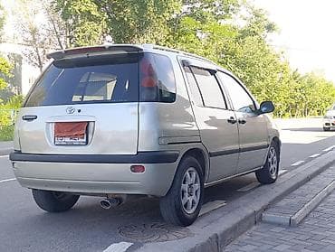 taeta ist: Toyota Raum: 1997 г., 1.5 л, Автомат, Бензин, Хэтчбэк — 4
