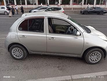 Транспорт: Nissan March: 2002 г., 1.2 л, Автомат, Бензин, Хэтчбэк — 2