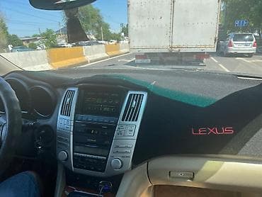 Накидка на панель Lexus, цвет - Черный