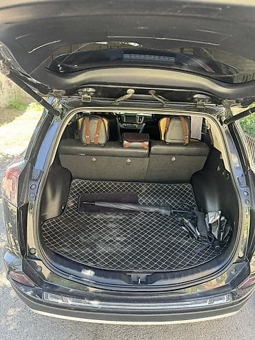 Унаа: Toyota RAV4: 2018 г., 2.5 л, Автомат, Гибрид, Кроссовер — 9