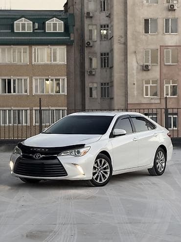 Toyota Camry: 2015 г., 2.5 л, Автомат, Бензин, Седан at lalafo.kg Toyota Camry: 2015 г., 2.5 л, Автомат, Бензин, Седан