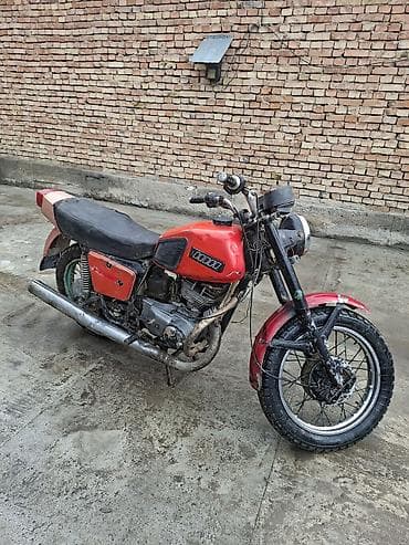 Скутеры: Мотоцикл ИЖ Планета (классика СССР), красный. Основные особенности: - — 3