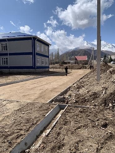 услуги по укладке асфальта: Укладка асфальта Гарантия, Бесплатная консультация, Монтаж Больше 6 лет опыта — 2