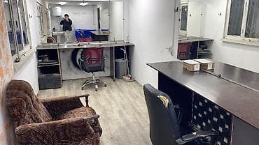 Коммерциялык кыймылсыз мүлктү сатуу: Барбершоп 20 м², Ремонту менен, Жабдуулары менен — 4