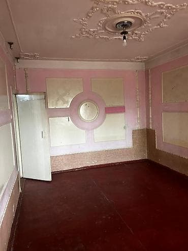 ansari bishkek: 1 комната, 34 м², 105 серия, 1 этаж, Старый ремонт — 2