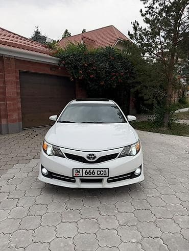 камера на мото: Toyota Camry: 2014 г., 3.5 л, Автомат, Бензин, Седан — 3