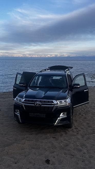 ленд крузер 105: Сдаю Toyota Land Cruiser для кортежа, С водителем, Внедорожник — 1