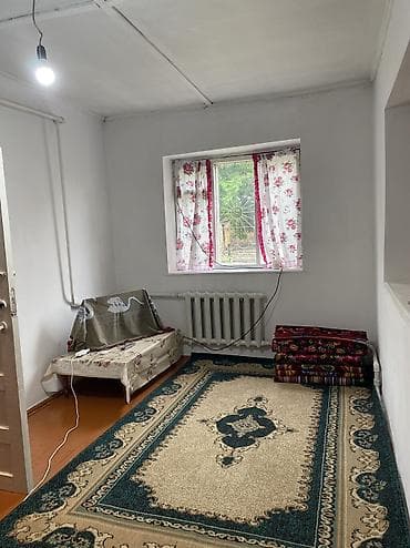 в одной семье: Продается дом с участком Комнат: 5 Площадь: 103 кв.м Участок: 4 сот — 9