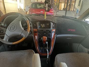 lexus nx: Lexus RX: 2001 г., Кроссовер — 5
