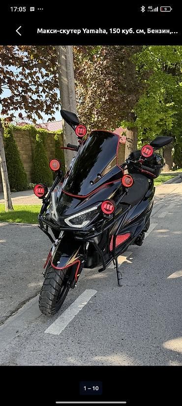 мотороллер с кабинкой: Макси-скутер 150 куб. см, Бензин — 3
