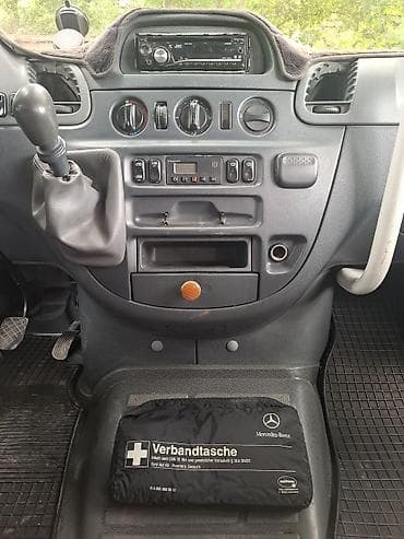 mercedes e13: Mercedes-Benz Спринтер: 2000 г., 2.2 л, Механика, Бус — 8