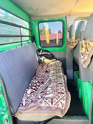 кабинка: Грузовик, Mercedes-Benz, Дубль, 4 т, Б/у — 5